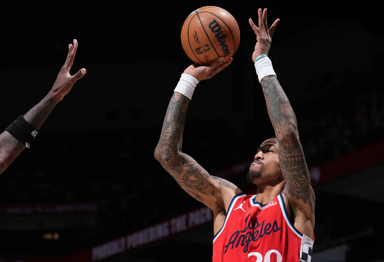 即时比分-进攻能力其实并不差,但快船依然没有激发出锋线大将的潜能?