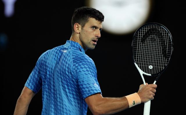 足彩即时比分直播网-德约拖着伤腿仍十胜迪米 下两场将面临严酷考验