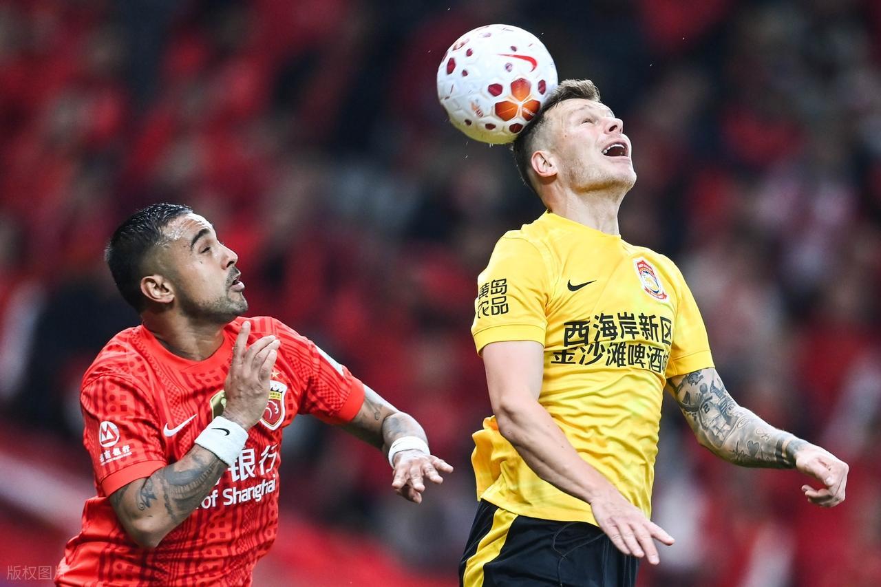 zuqiubifen--5变-2!上海海港4:1青岛西海岸 武磊双响创纪录 产生3大意想不到